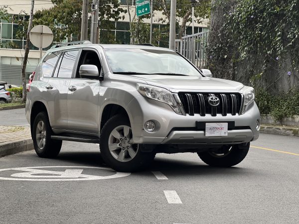 Toyota Prado TXL 3.0 Diésel
