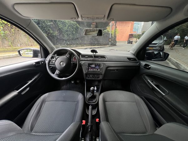 Volkswagen Gol Confortline - Imagen 4