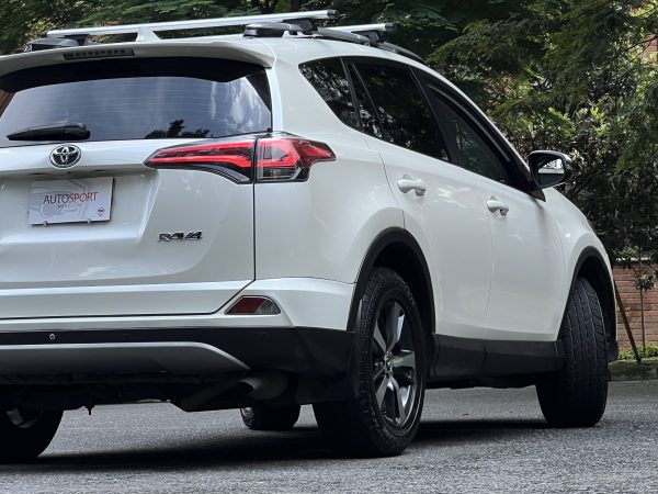 Toyota RAV4 Street - Imagen 4