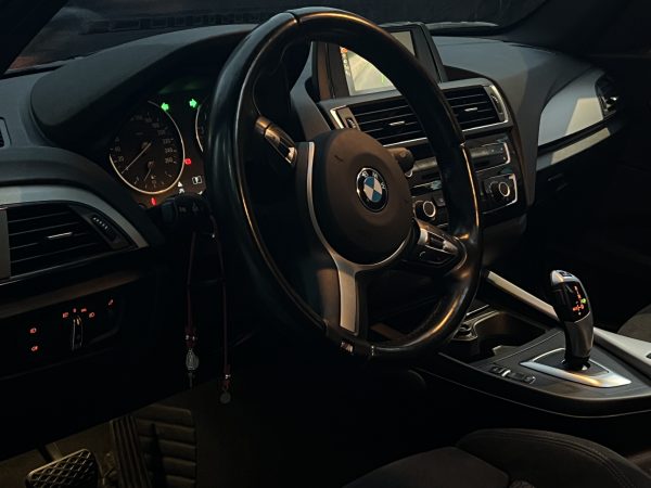 BMW 120i M edition - Imagen 4