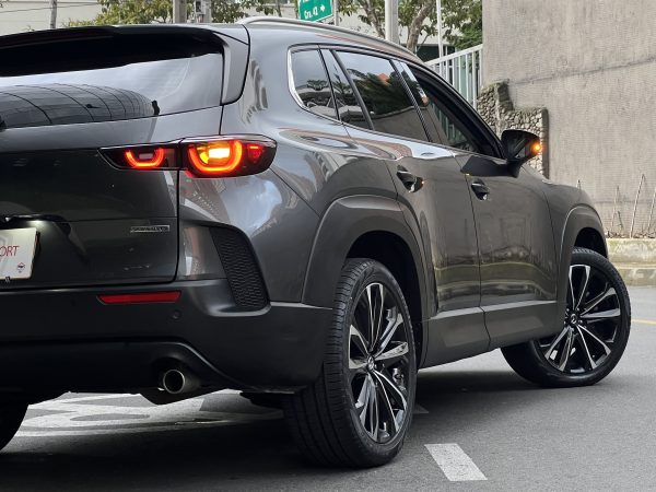 Mazda CX50 Grand Touring - Imagen 4