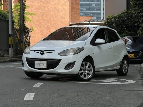 Mazda 2 MT - Imagen 2