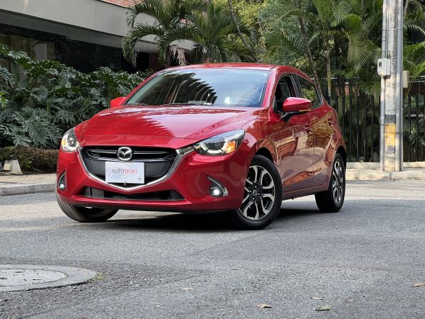 Mazda 2 Grand Touring MT - Imagen 2