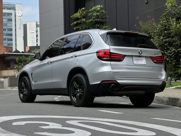 BMW X5 Xdrive 30d Premium - Imagen 4