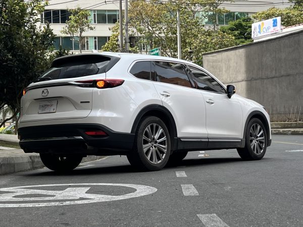 Mazda CX9 Grand Touring - Imagen 4