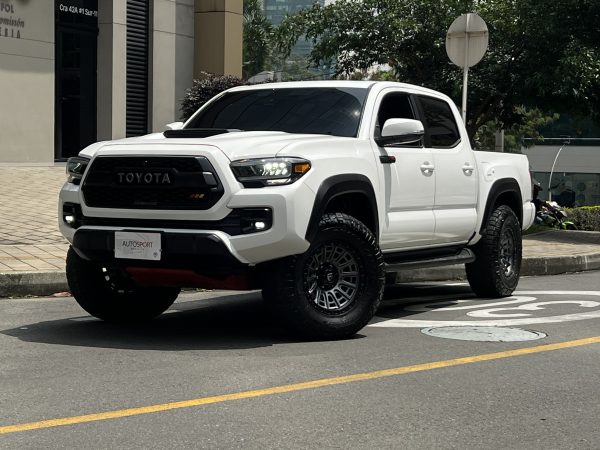 Toyota Tacoma TRD PRO - Imagen 3