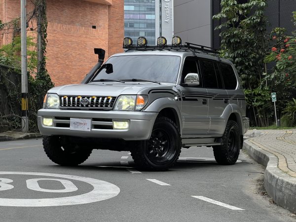 Toyota Prado VX LC90 - Imagen 2