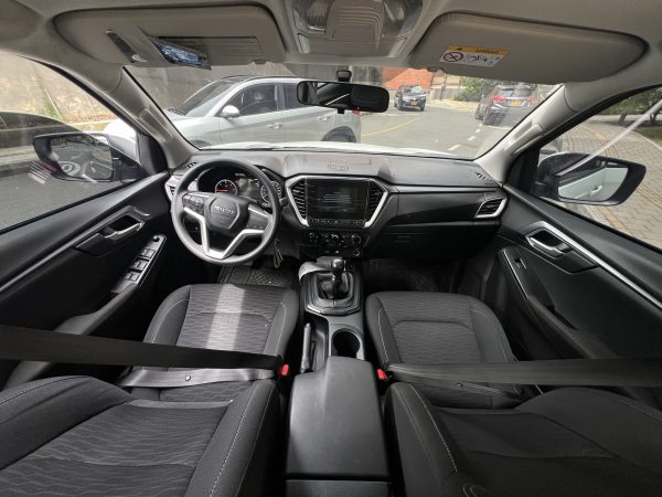 ISUZU RBC 3.0 MT 3000CC 4X4 EURO VI - Imagen 4