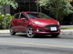Ford Fiesta SE MT