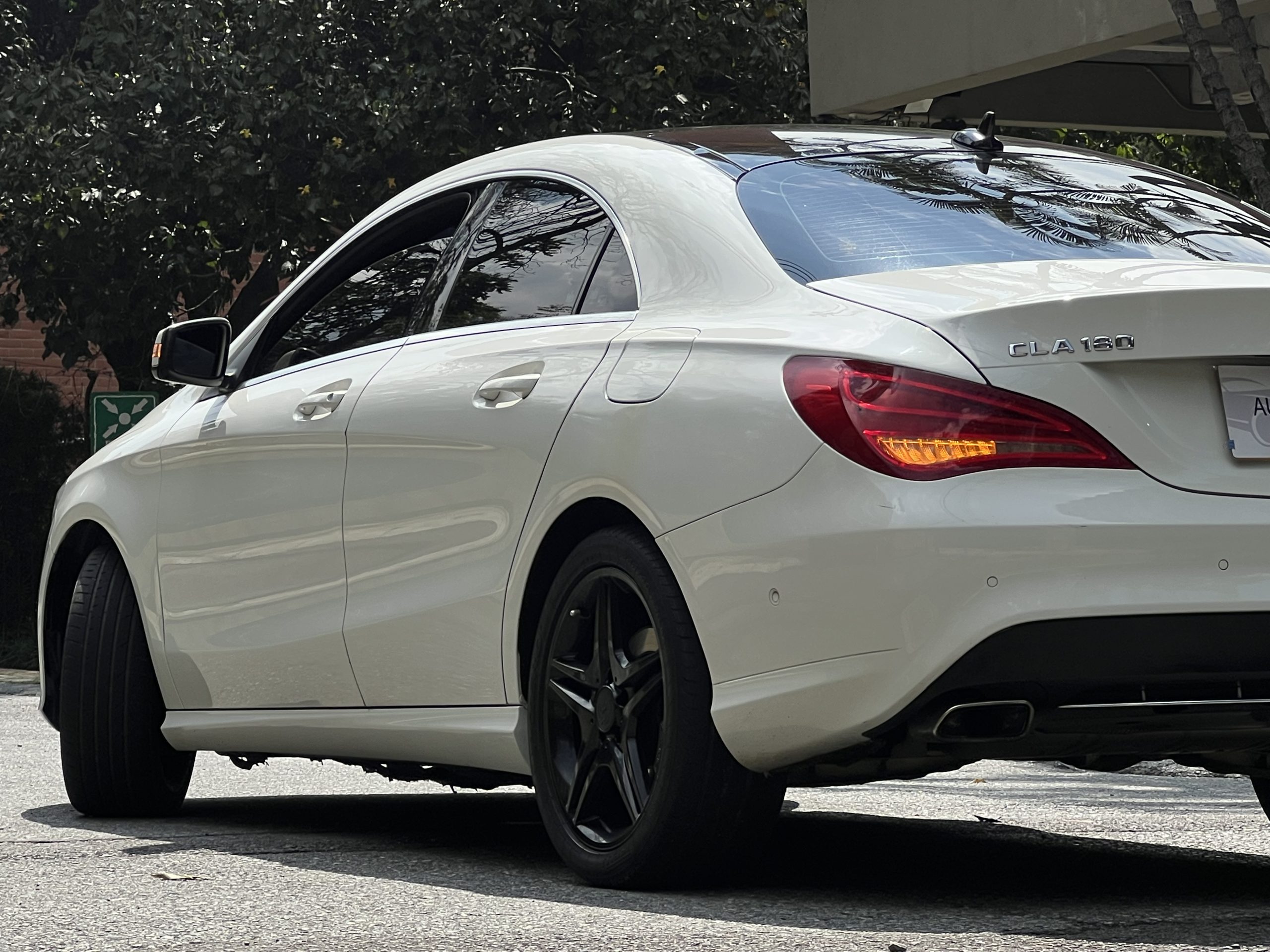 Mercedes Benz CLA180 - Imagen 3