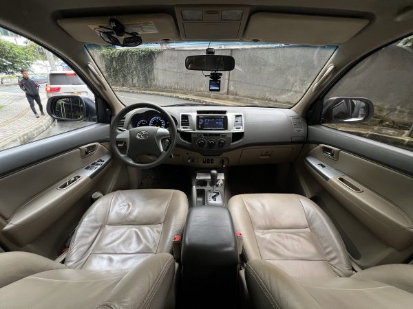 Toyota Fortuner SR5 2.7 - Imagen 5