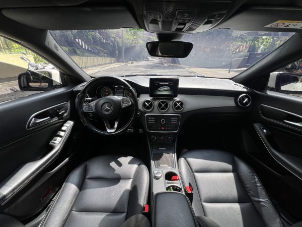 Mercedes Benz CLA180 - Imagen 5