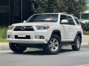 Toyota 4Runner SR5
