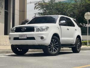 Toyota Fortuner 2.7 SR5