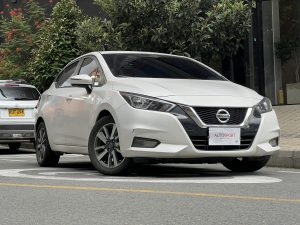 Nissan Versa Exclusive