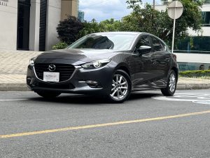 Mazda 3 Sport Touring