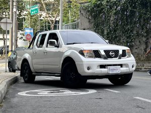 Nissan Navara MID LUJO