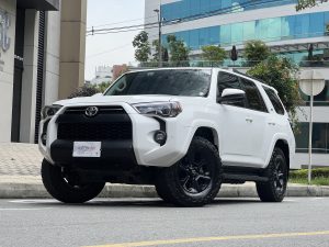 Toyota 4Runner SR5
