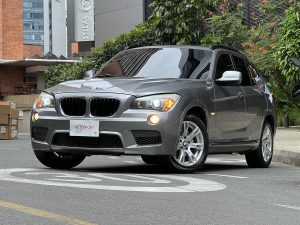 BMW X1 XDRIVE20i